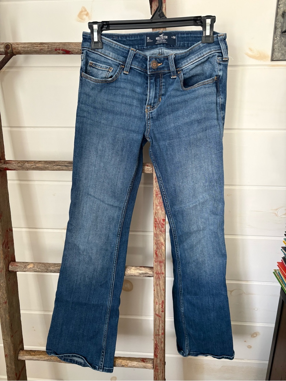 Hollister Women's Classic Bootcut Jeans in Medium Blue Wash